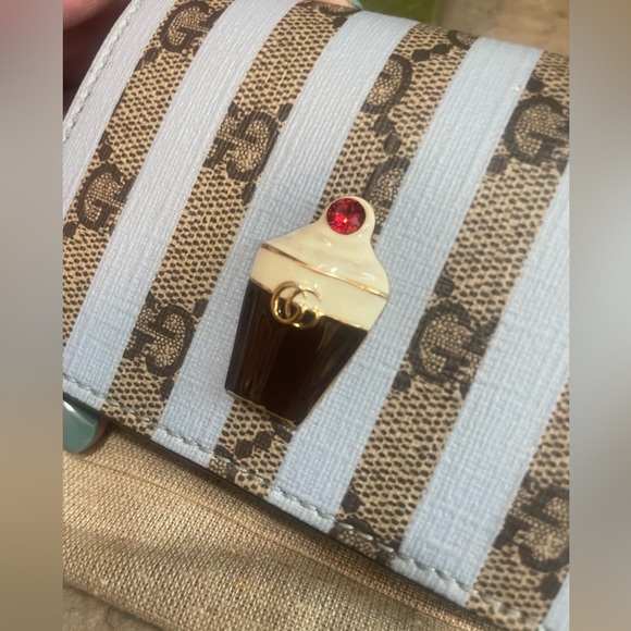 Gucci GG Monogram Limited Edition Canvas Ice Cream Sundae - Picture 3 of 11